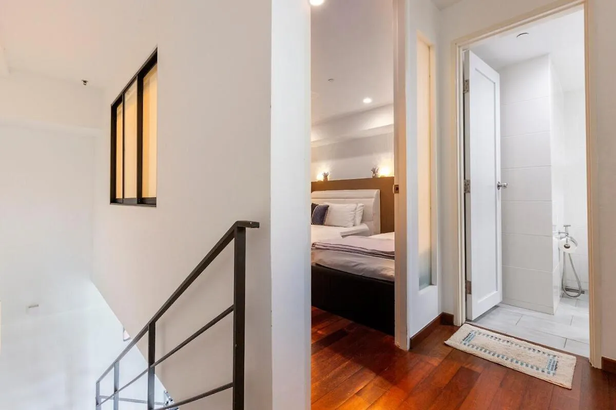 Cozy Seaview Duplex Apartment At Sunrise Gurney ジョージタウン