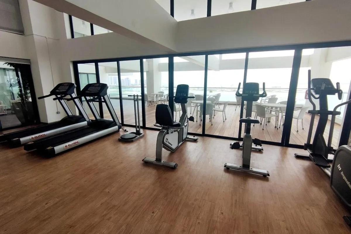 Cozy Seaview Duplex Apartment At Sunrise Gurney ジョージタウン