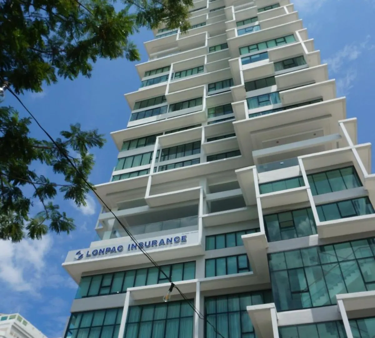 Cozy Seaview Duplex Apartment At Sunrise Gurney ジョージタウン マレーシア