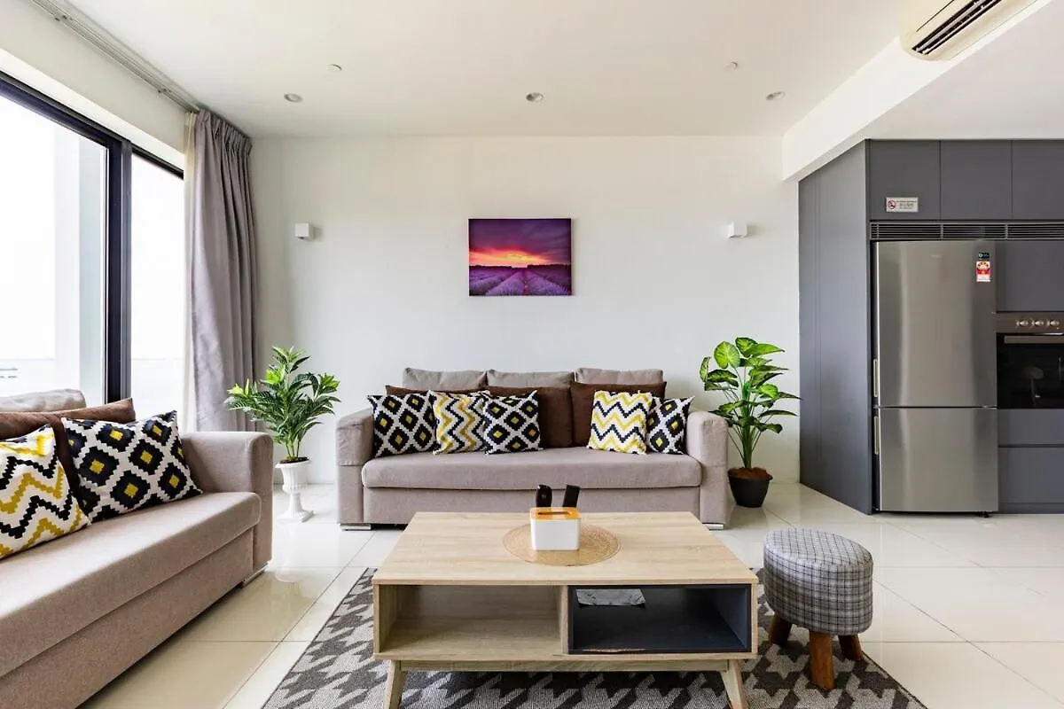 Cozy Seaview Duplex Apartment At Sunrise Gurney ジョージタウン