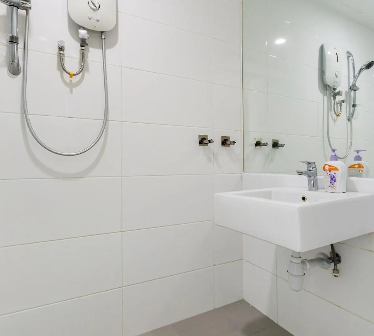 Cozy Seaview Duplex Apartment At Sunrise Gurney ジョージタウン